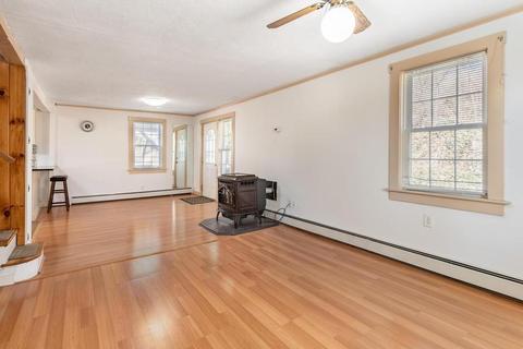 7 Cherry St, Gloucester, MA 01930 photo 10