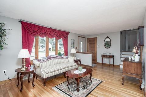 10 Richard Rd, Canton, MA 02021 photo 2