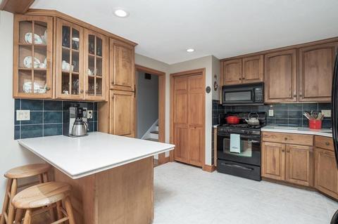 10 Richard Rd, Canton, MA 02021 photo 14