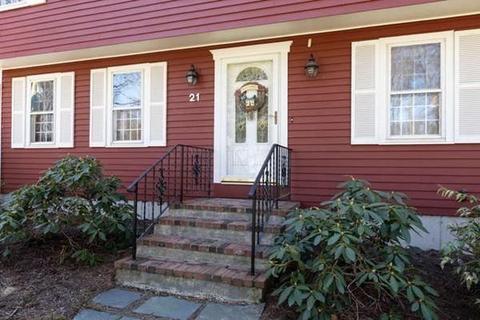 21 Sandra Cir, Mendon, MA 01756 photo 2