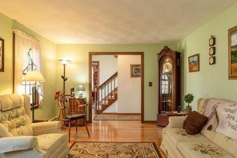 21 Sandra Cir, Mendon, MA 01756 photo 18
