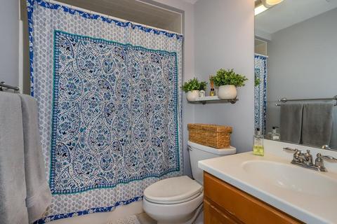 29 Maple St #D, Canton, MA 02021 photo 9