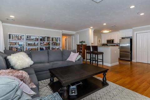 29 Maple St #D, Canton, MA 02021 photo 5