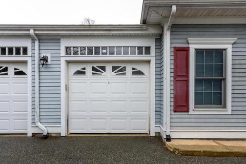 29 Maple St #D, Canton, MA 02021 photo 13
