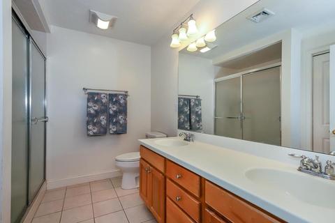 29 Maple St #D, Canton, MA 02021 photo 10