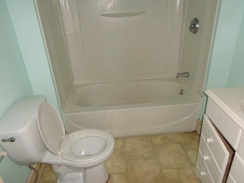 22 Redlands St, Springfield, MA 01104 photo 8