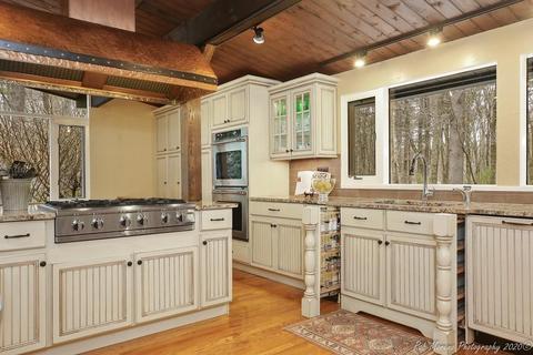 13 Carleton Cir, Boxford, MA 01921 photo 6
