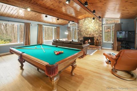 13 Carleton Cir, Boxford, MA 01921 photo 17