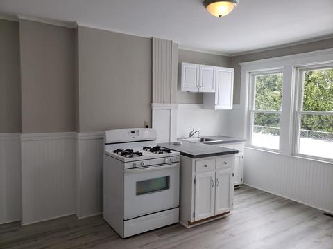 9 Exeter St, Easthampton, MA 01027 photo 18