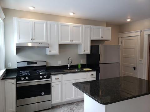 9 Exeter St, Easthampton, MA 01027 photo 1