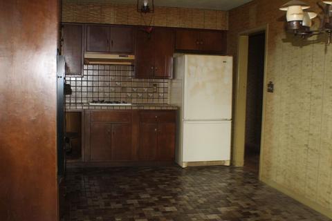423 Aetna St, Fall River, MA 02721 photo 6