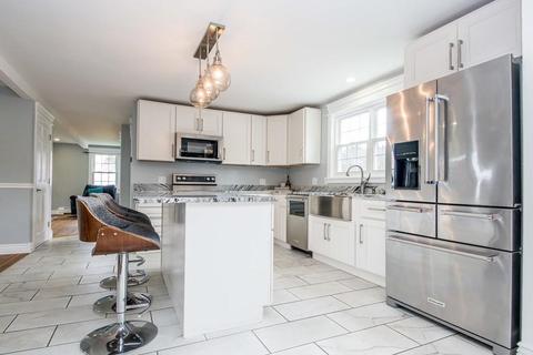 58 Quaker Ln, Acushnet, MA 02743 photo 9