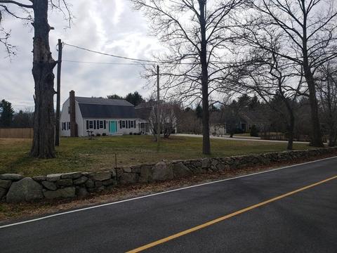 58 Quaker Ln, Acushnet, MA 02743 photo 2