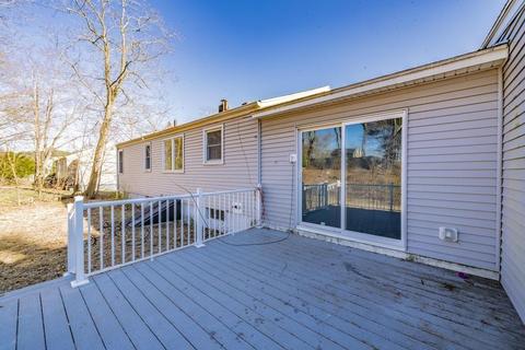 32 Malibu Dr, Springfield, MA 01128 photo 28