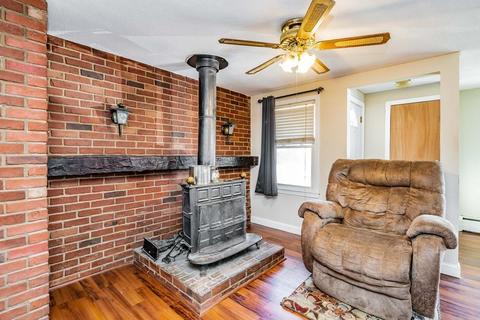 32 Malibu Dr, Springfield, MA 01128 photo 13