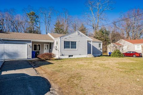 32 Malibu Dr, Springfield, MA 01128 photo 1
