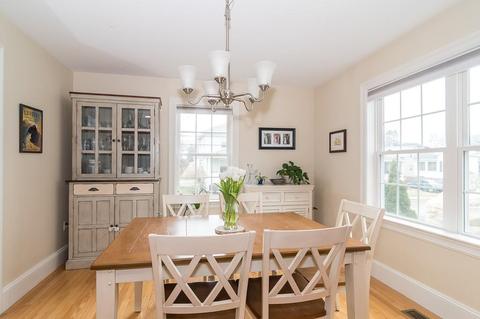 2 Avon St, Natick, MA 01760 photo 7