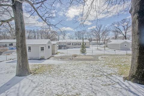 37 Daniel Dr, Chicopee, MA 01013 photo 21
