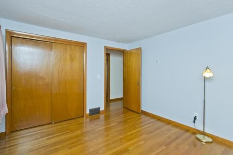 37 Daniel Dr, Chicopee, MA 01013 photo 15