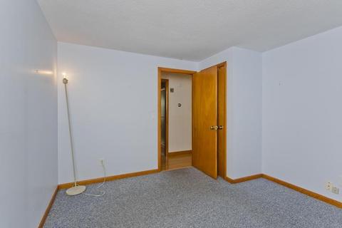 37 Daniel Dr, Chicopee, MA 01013 photo 13