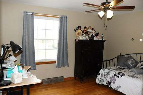 18 Lyons Rd, Dudley, MA 01571 photo 27