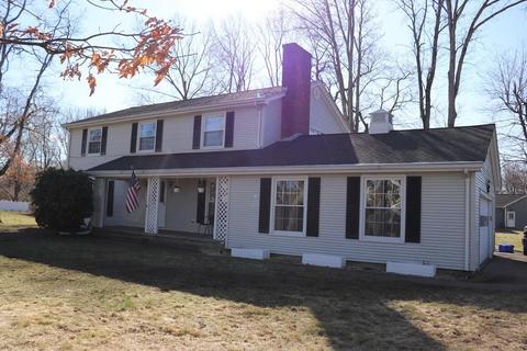 18 Lyons Rd, Dudley, MA 01571 photo 1