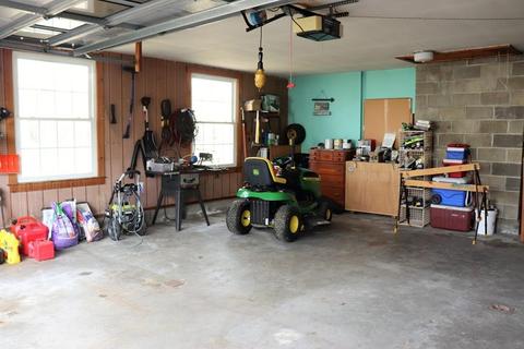18 Lyons Rd, Dudley, MA 01571 photo 36