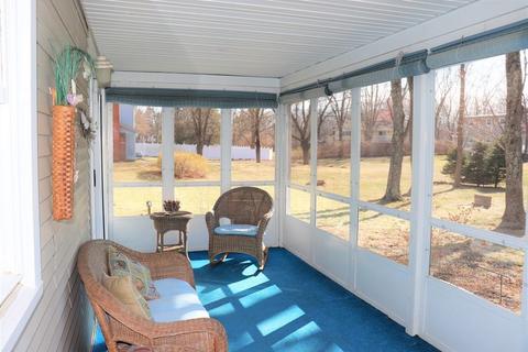 18 Lyons Rd, Dudley, MA 01571 photo 5