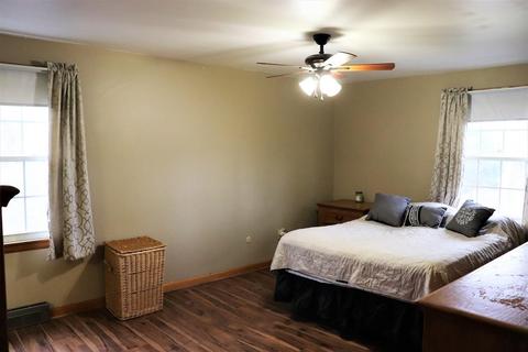 18 Lyons Rd, Dudley, MA 01571 photo 28