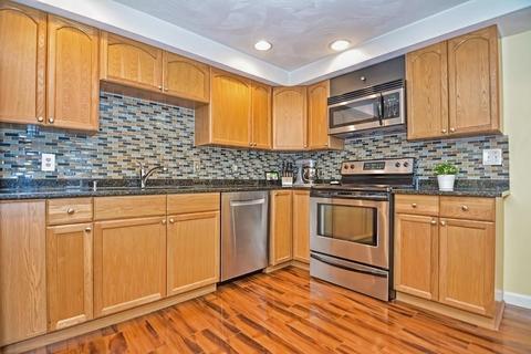 110 Ash St #3, Fall River, MA 02724 photo 5