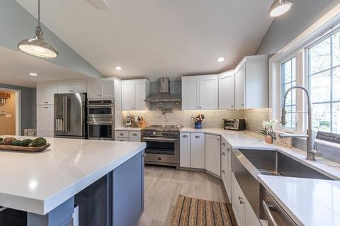 21 Gleason Rd, Reading, MA 01867 photo 3
