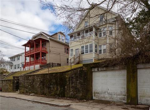114 Orchard St, Woonsocket, RI 02895 photo 4