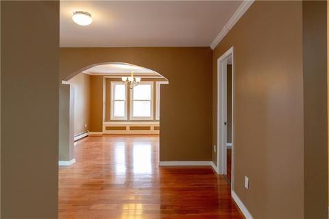 114 Orchard St, Woonsocket, RI 02895 photo 33