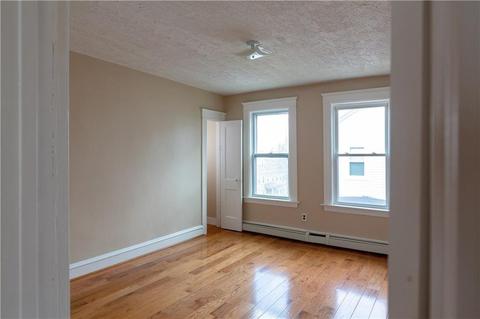 114 Orchard St, Woonsocket, RI 02895 photo 30