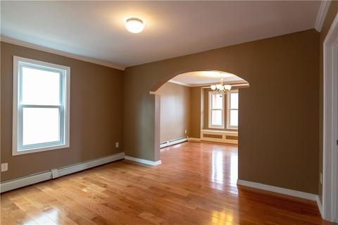 114 Orchard St, Woonsocket, RI 02895 photo 8