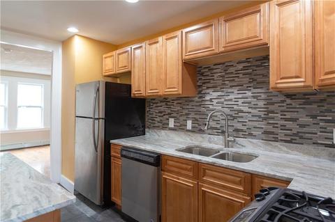 114 Orchard St, Woonsocket, RI 02895 photo 27
