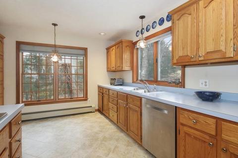 25 Shaker Dr, Bourne, MA 02532 photo 8