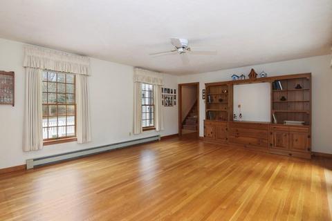 25 Shaker Dr, Bourne, MA 02532 photo 9