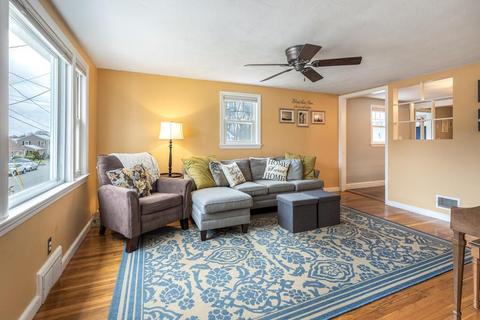7 Alma Ln, Danvers, MA 01923 photo 7