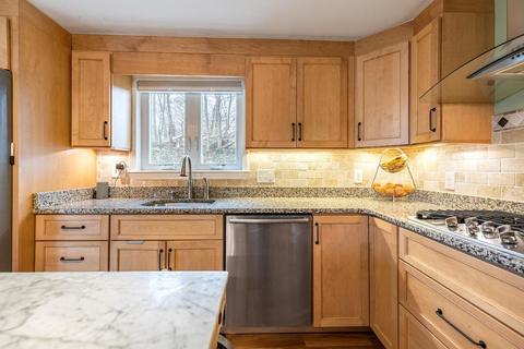 7 Alma Ln, Danvers, MA 01923 photo 13