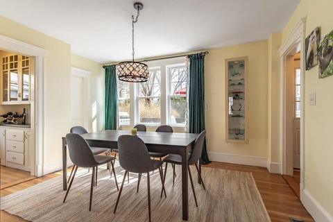 237 Lothrop St, Beverly, MA 01915 photo 15