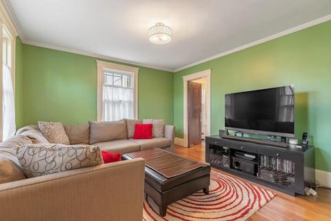 237 Lothrop St, Beverly, MA 01915 photo 12