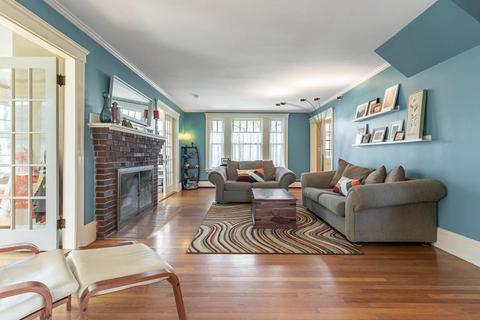 237 Lothrop St, Beverly, MA 01915 photo 5