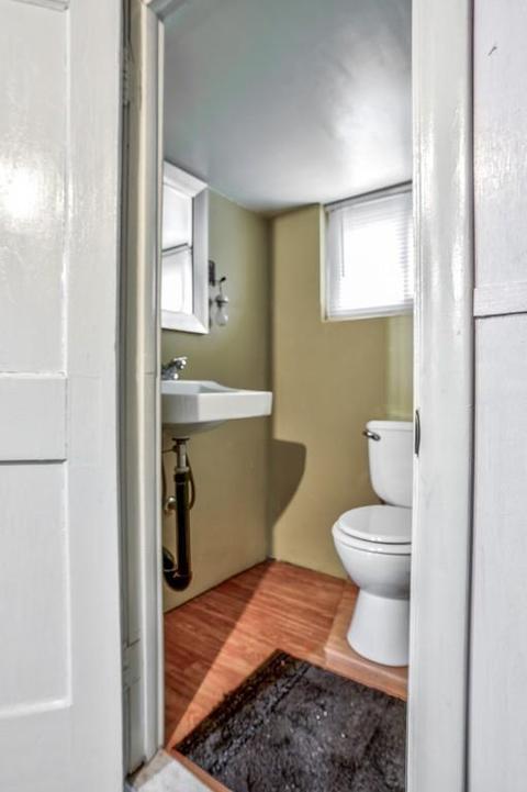19 Milton St, Springfield, MA 01151 photo 22