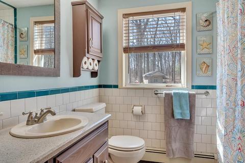 15 Corbin Rd, Dudley, MA 01571 photo 23