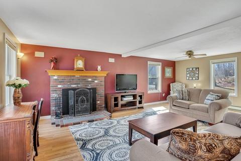 15 Corbin Rd, Dudley, MA 01571 photo 4