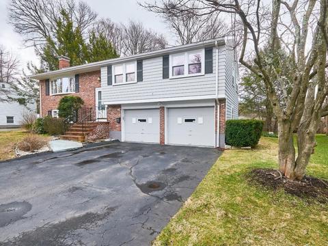 48 Endicott St, Dedham, MA 02026 photo 2