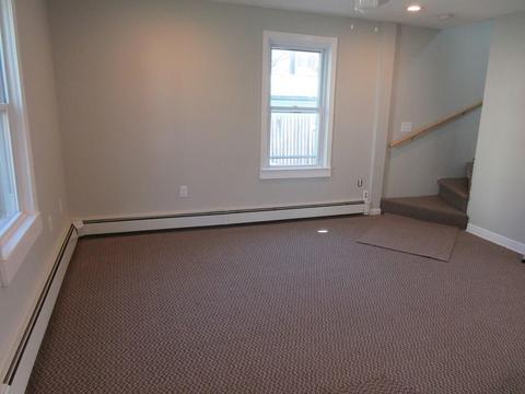 35 Hall St, Fall River, MA 02724 photo 5