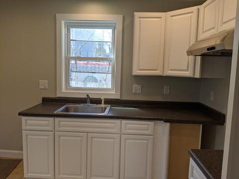 35 Hall St, Fall River, MA 02724 photo 6