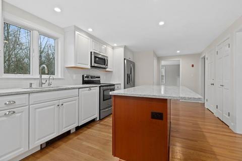 147 Gardner, Hingham, MA 02043 photo 3